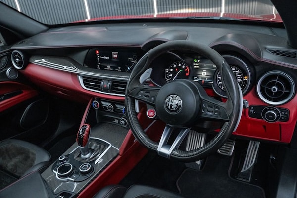 Used Alfa Romeo Stelvio 2019 for sale - 76236071: Photo 13