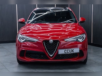 Used Alfa Romeo Stelvio 2019 for sale - 76236071: Photo 2