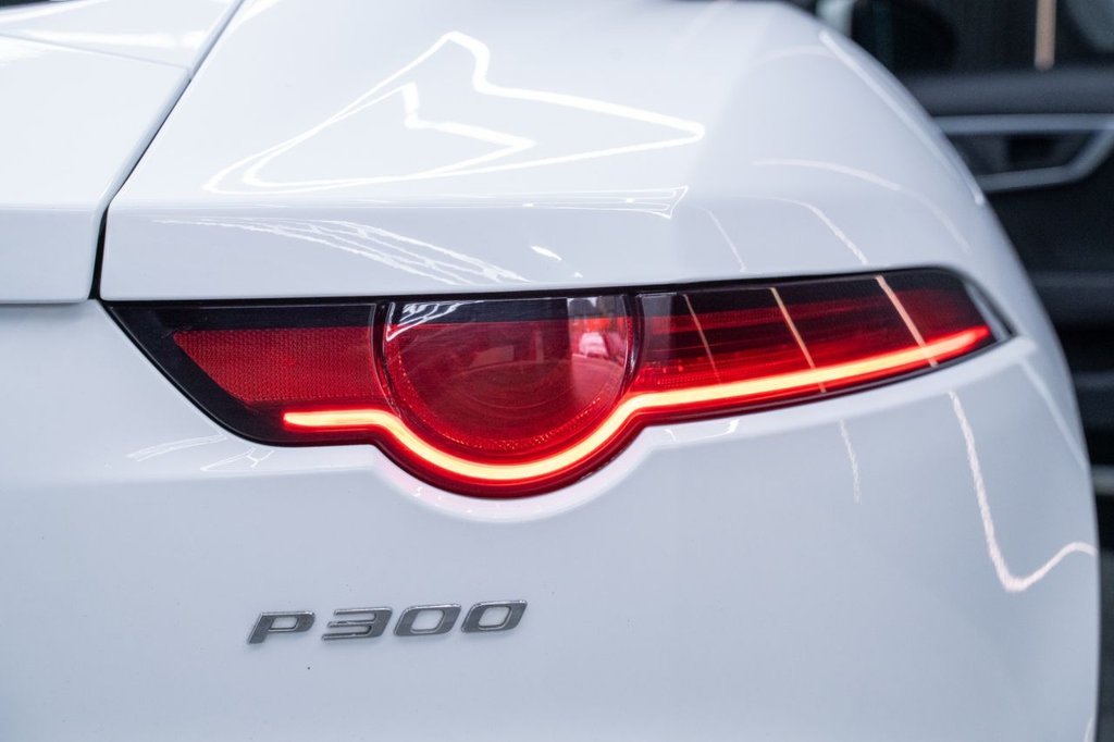 Used Jaguar F-Type 2018 for sale - 77794991: Photo 10