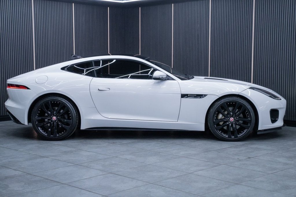 Used Jaguar F-Type 2018 for sale - 77794991: Photo 11