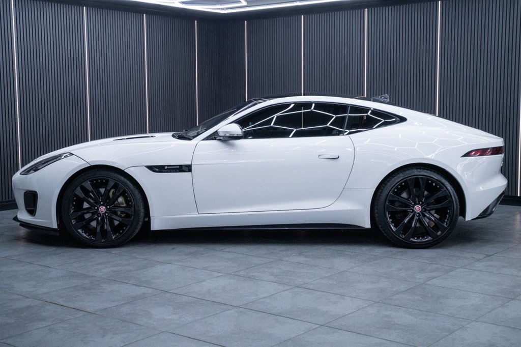 Used Jaguar F-Type 2018 for sale - 77794991: Photo 6