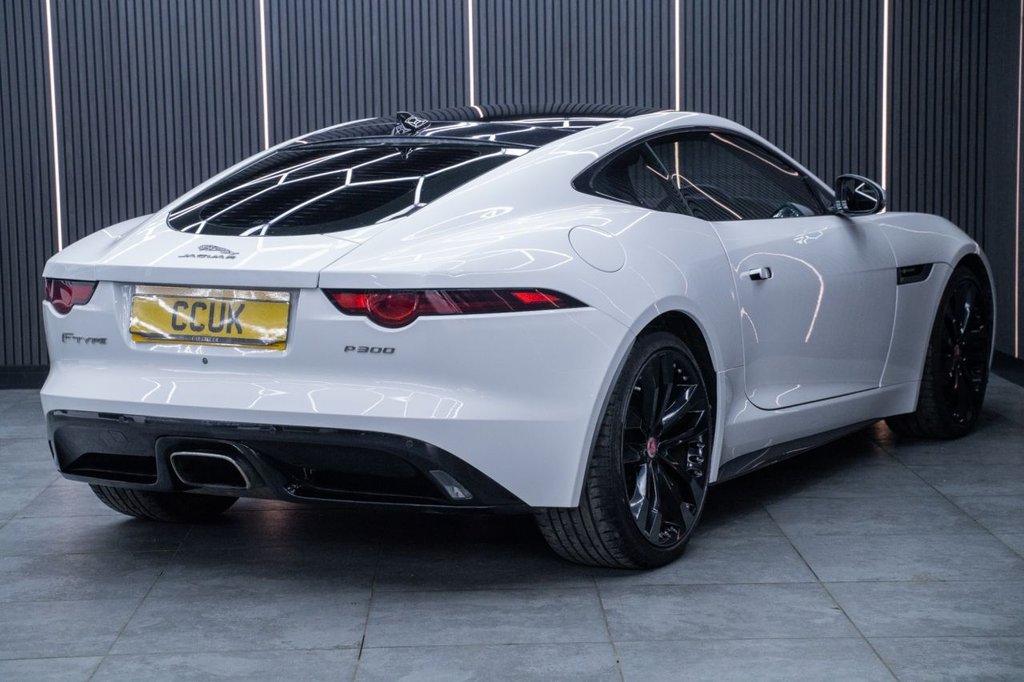 Used Jaguar F-Type 2018 for sale - 77794991: Photo 9