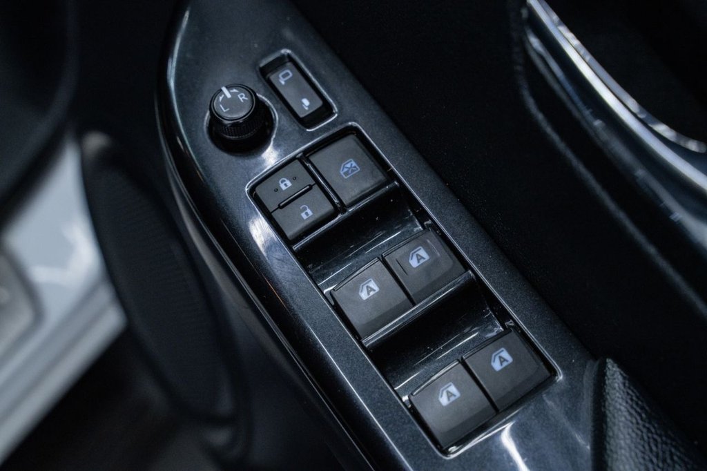 Used Toyota Hilux 2022 for sale - 77692908: Photo 17