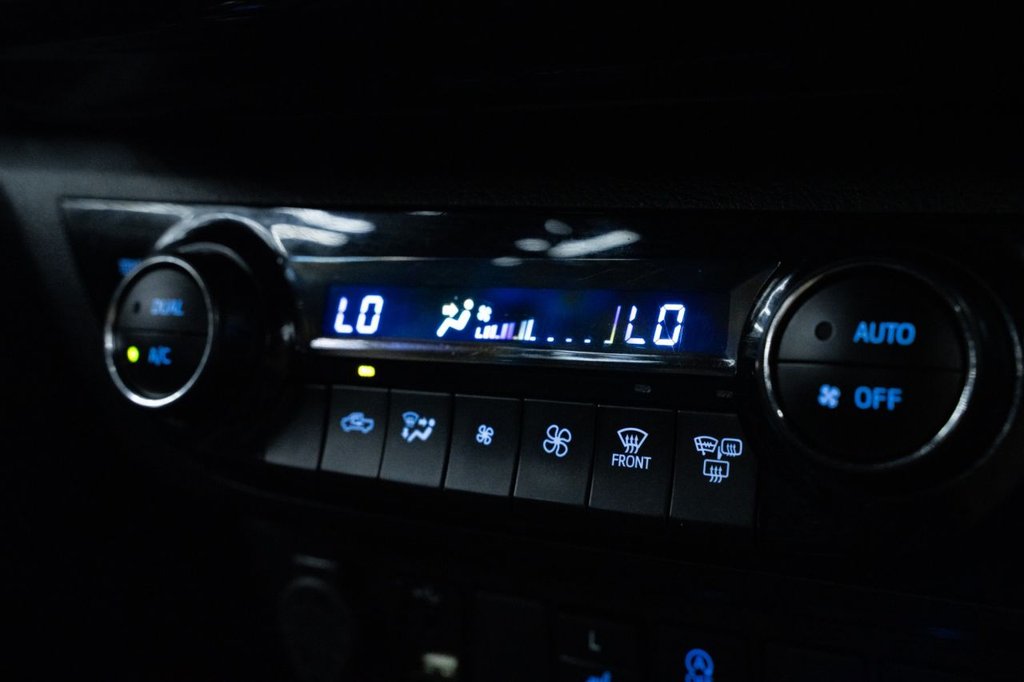 Used Toyota Hilux 2022 for sale - 77692908: Photo 29