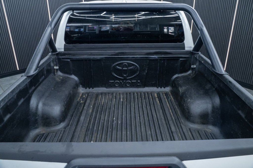 Used Toyota Hilux 2022 for sale - 77692908: Photo 37