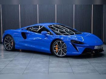 Used McLaren Artura 2023 for sale - 76768222: Photo