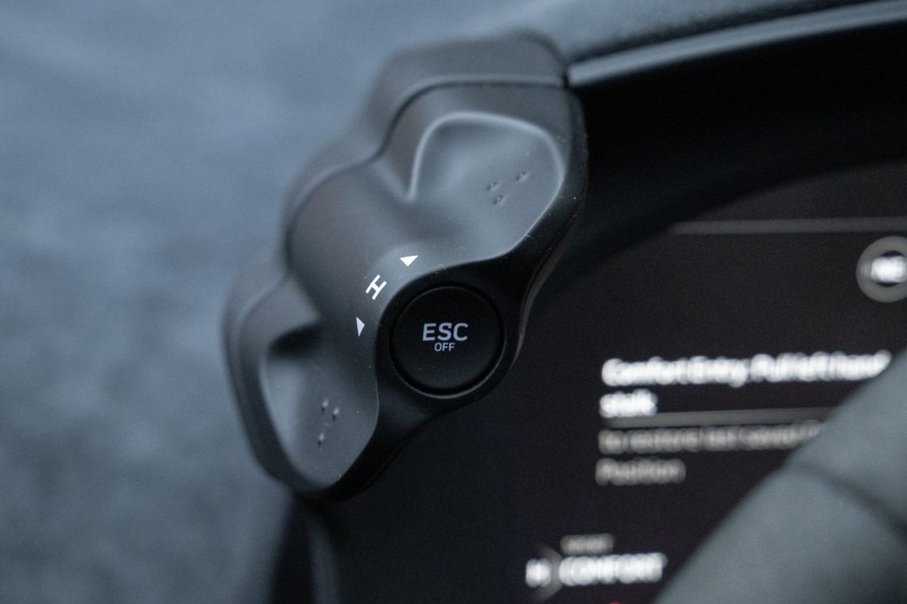 Used McLaren Artura 2023 for sale - 76768222: Photo 20