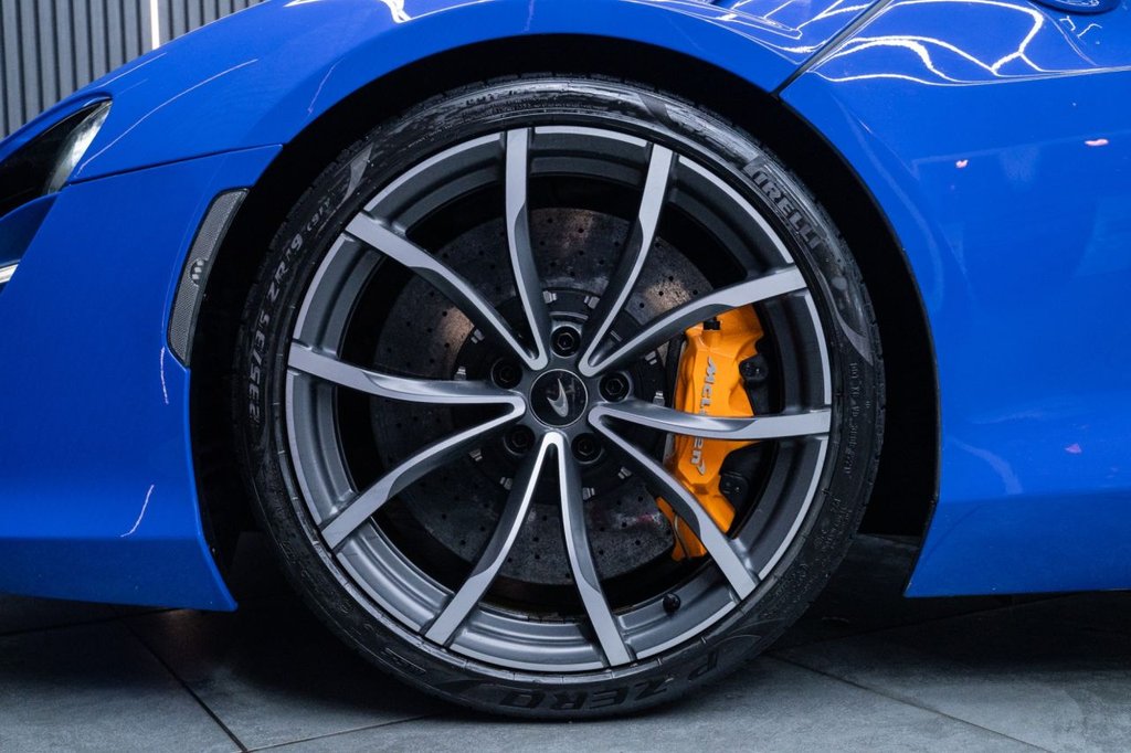 Used McLaren Artura 2023 for sale - 76768222: Photo 5