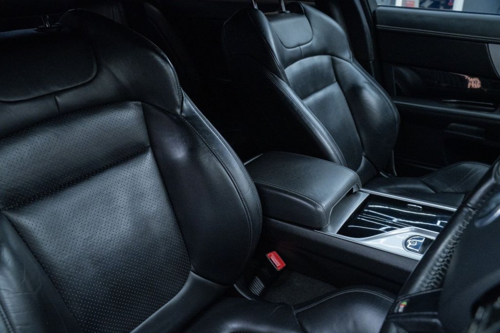 Used Jaguar XF 2013 for sale - 77110824: Photo 15