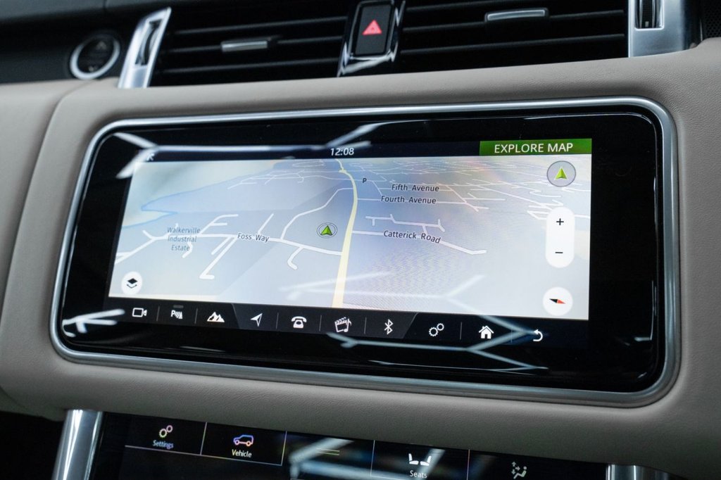 Used Land Rover Range Rover Sport 2018 for sale - 76950697: Photo 28