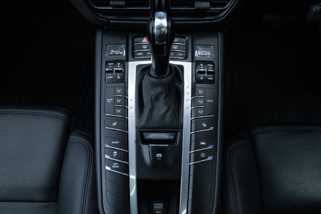 Used Porsche Macan 2019 for sale - 77212969: Photo 21