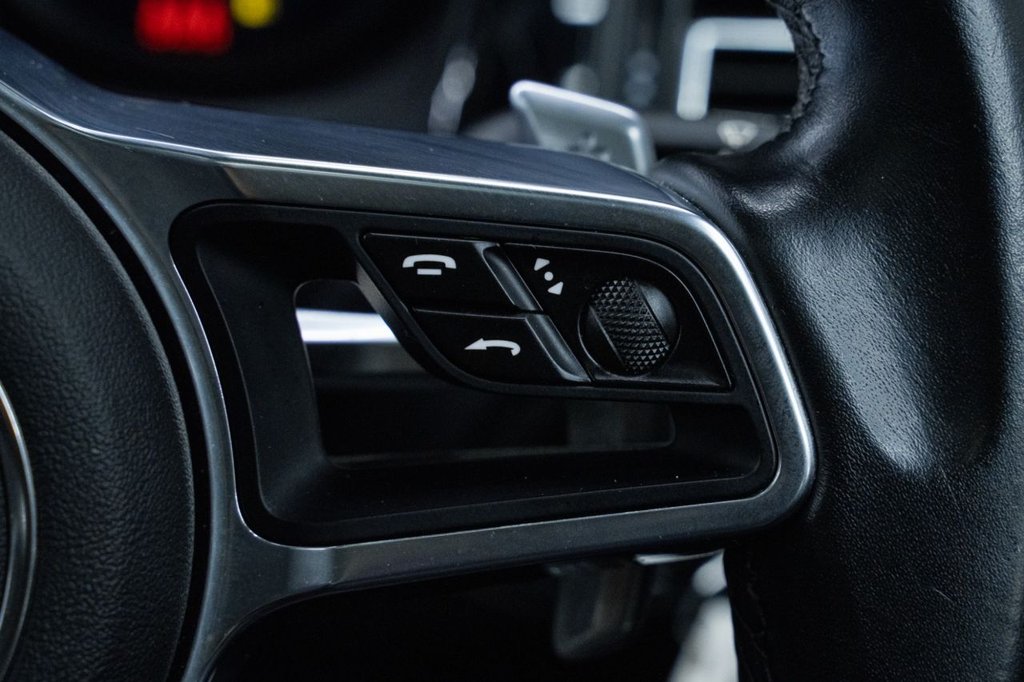 Used Porsche Macan 2019 for sale - 77212969: Photo 24