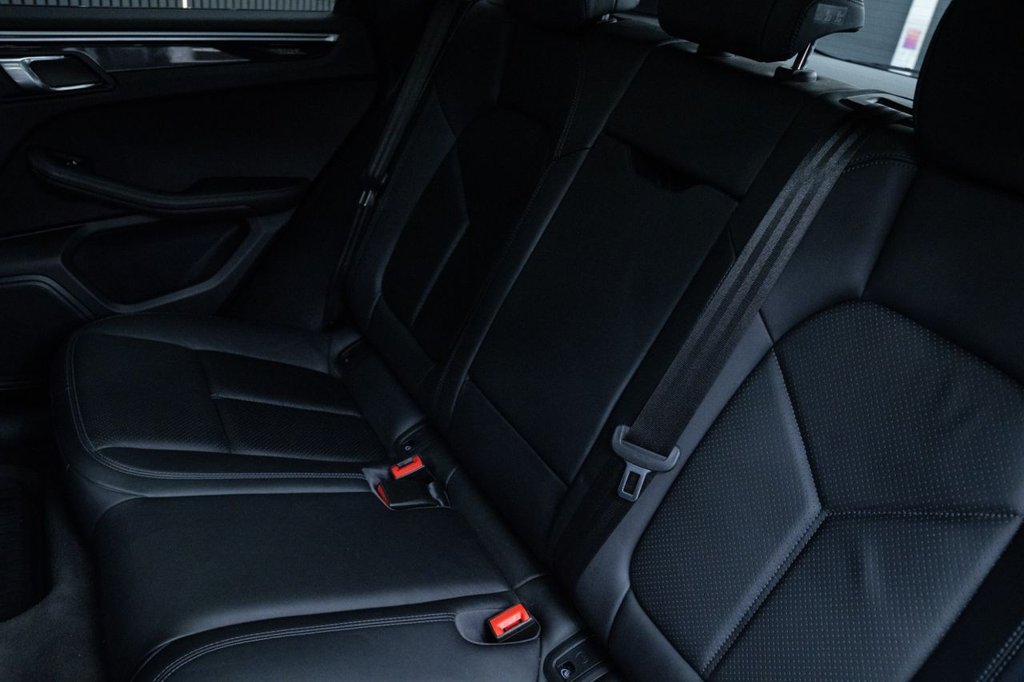 Used Porsche Macan 2019 for sale - 77212969: Photo 33