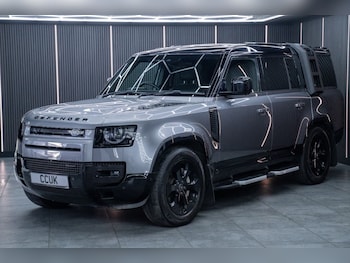 Used Land Rover Defender 2022 for sale - 75854010: Photo