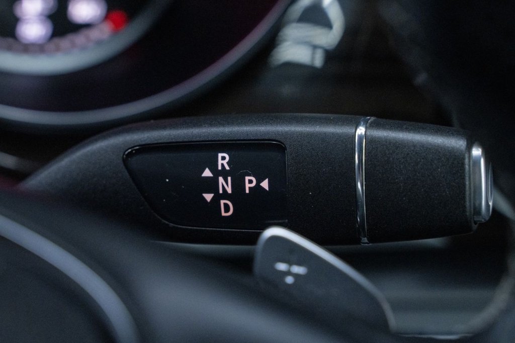 Used Mercedes-Benz V-Class 2019 for sale - 77655201: Photo 26