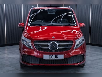 Used Mercedes-Benz V-Class 2019 for sale - 77655201: Photo