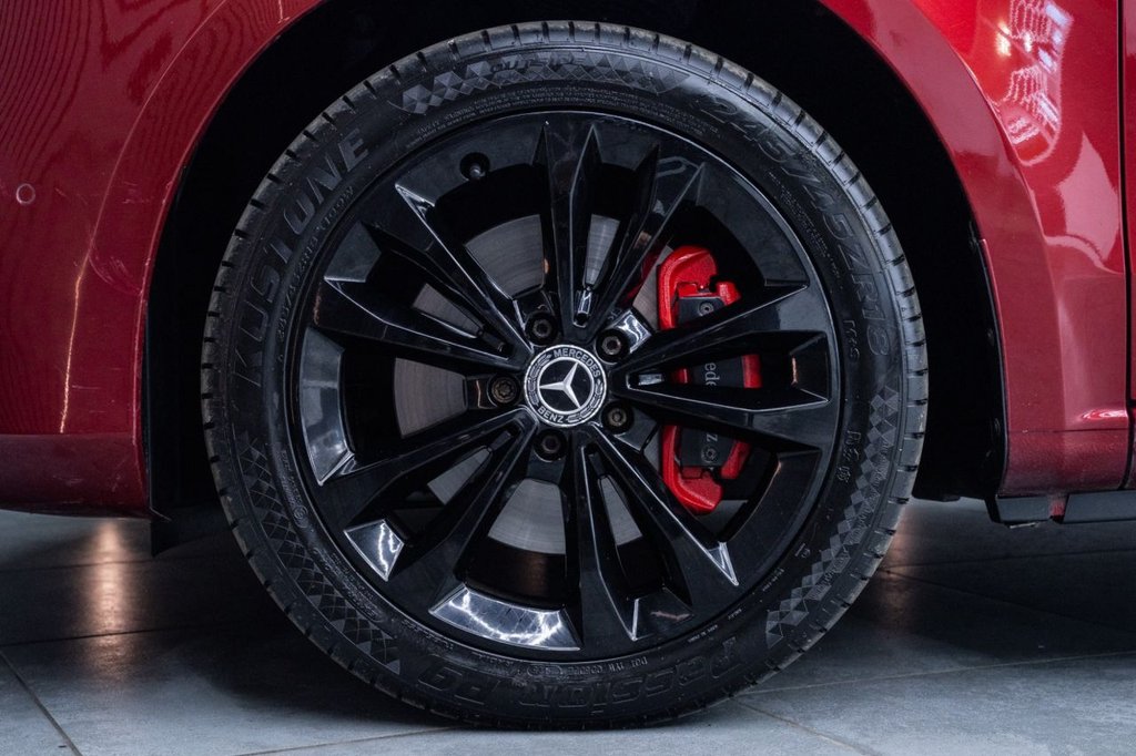 Used Mercedes-Benz V-Class 2019 for sale - 77655201: Photo 4