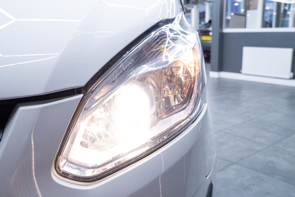 Used Ford Transit Custom 2016 for sale - 77328134: Photo 4