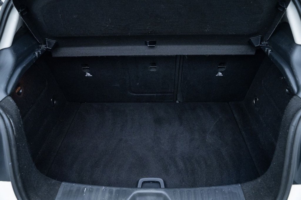 Used Mercedes-Benz A-Class 2017 for sale - 76768427: Photo 31