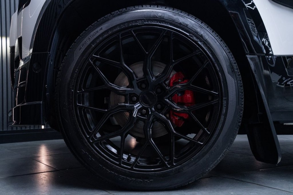 Used Land Rover Defender 2021 for sale - 77952511: Photo 10