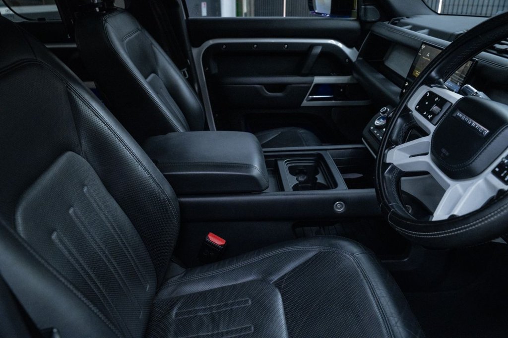Used Land Rover Defender 2021 for sale - 77952511: Photo 17