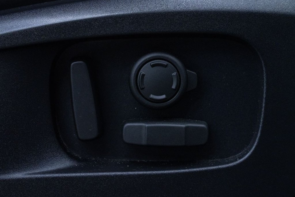 Used Land Rover Defender 2021 for sale - 77952511: Photo 20