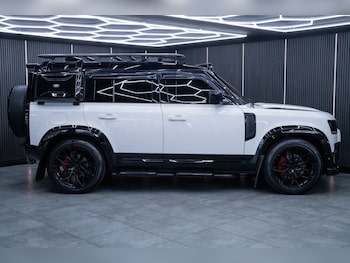 Used Land Rover Defender 2021 for sale - 77952511: Photo