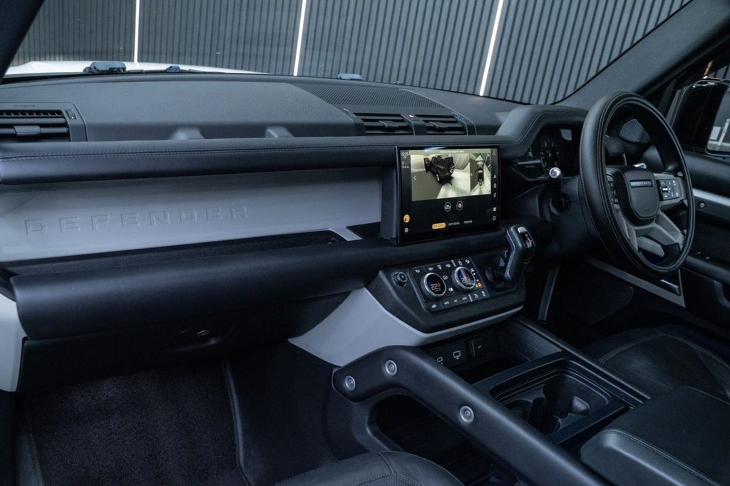Used Land Rover Defender 2021 for sale - 77952511: Photo 38
