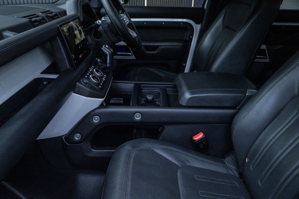 Used Land Rover Defender 2021 for sale - 77952511: Photo 39