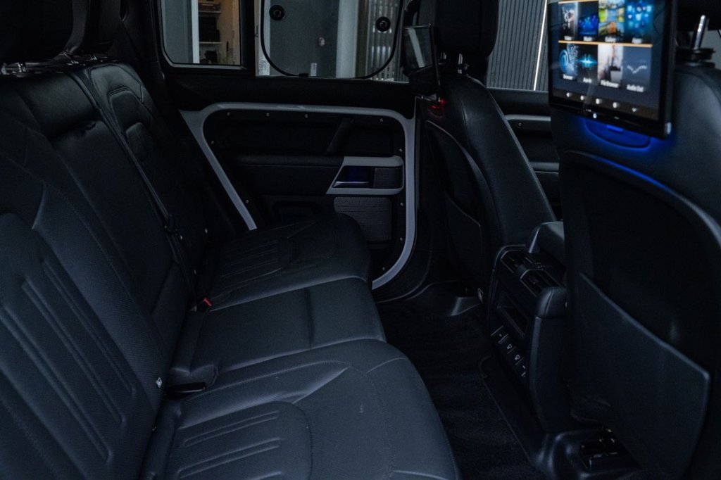 Used Land Rover Defender 2021 for sale - 77952511: Photo 42