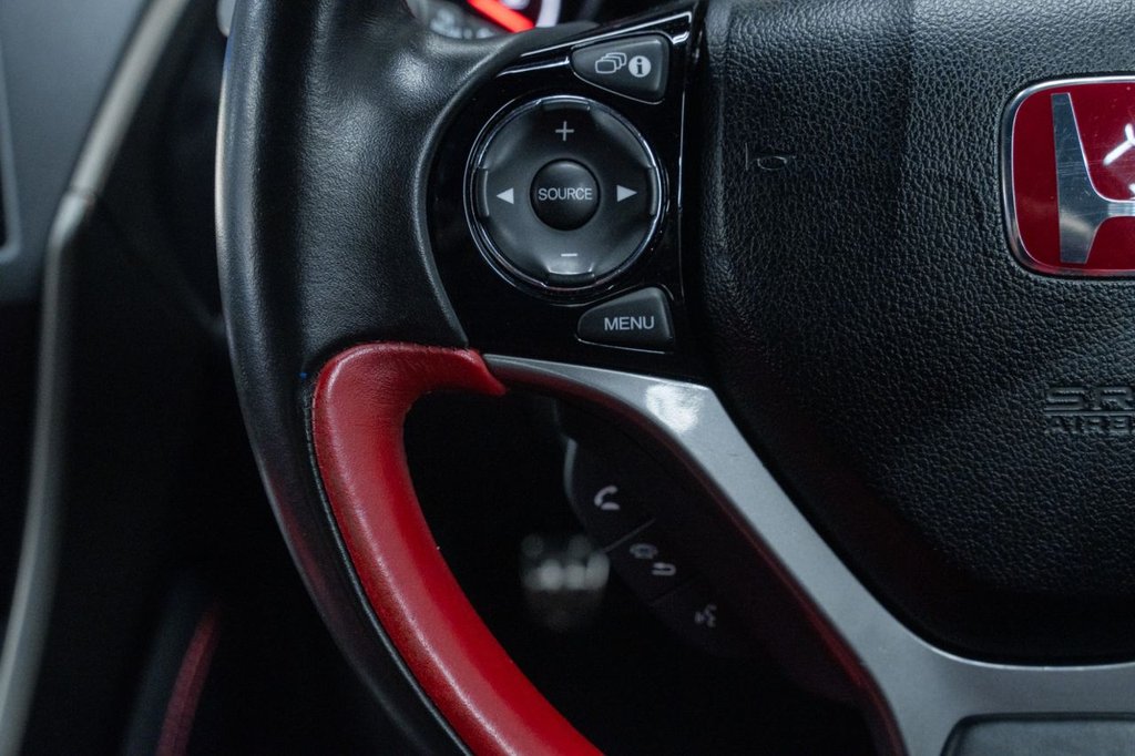 Used Honda Civic 2017 for sale - 76665471: Photo 23