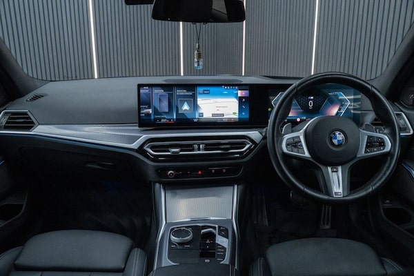 Used BMW 3 Series 2024 for sale - 76081229: Photo 13