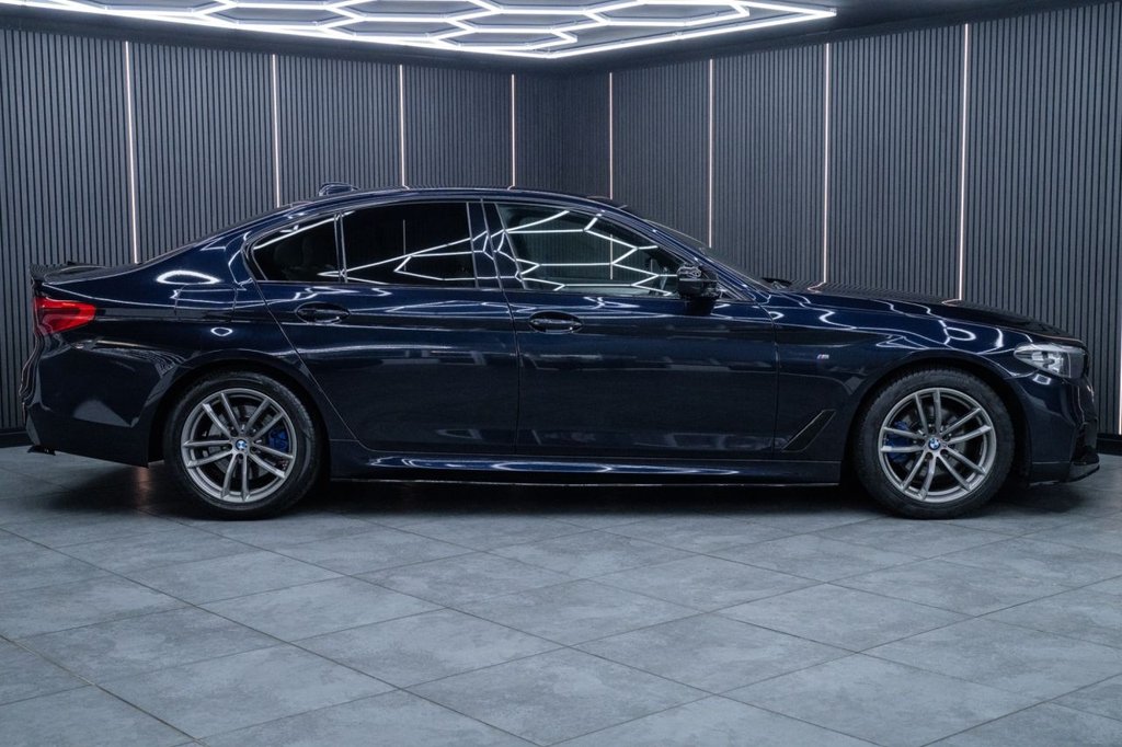 Used BMW 5 Series 2018 for sale - 76686402: Photo 11