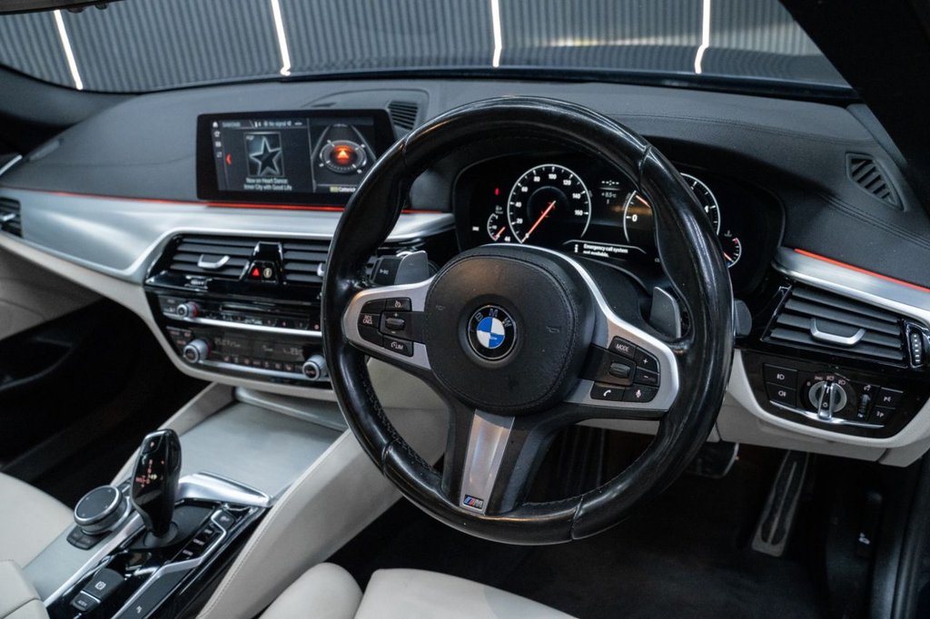 Used BMW 5 Series 2018 for sale - 76686402: Photo 12