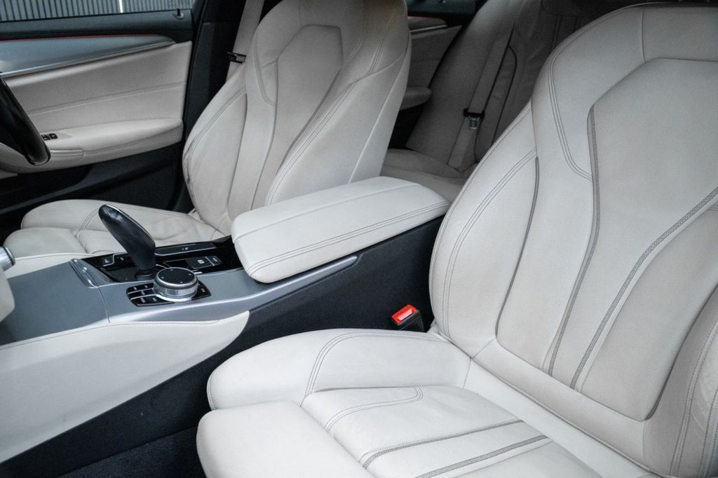 Used BMW 5 Series 2018 for sale - 76686402: Photo 30