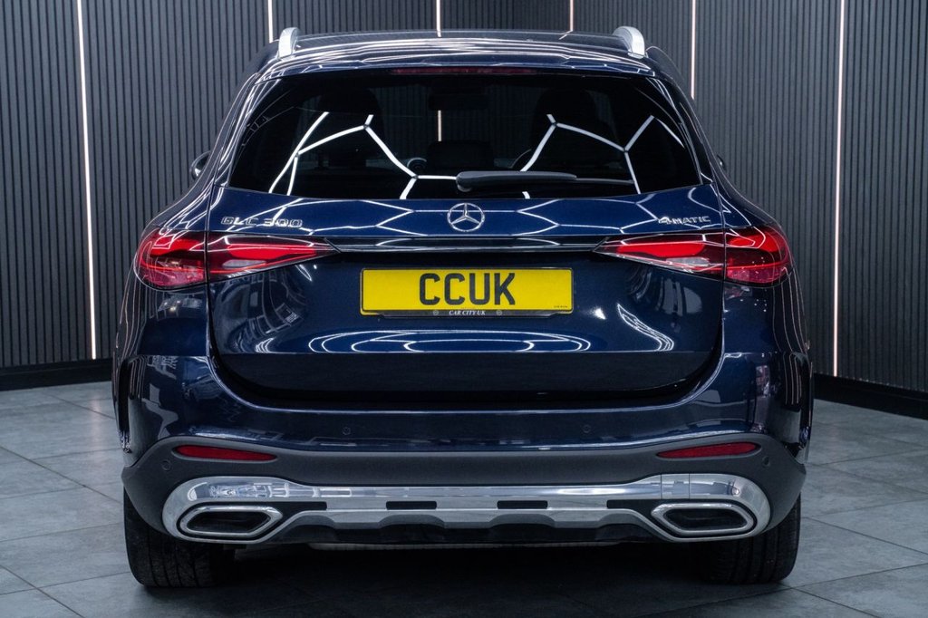 Used Mercedes-Benz GLC 2024 for sale - 76698724: Photo 8