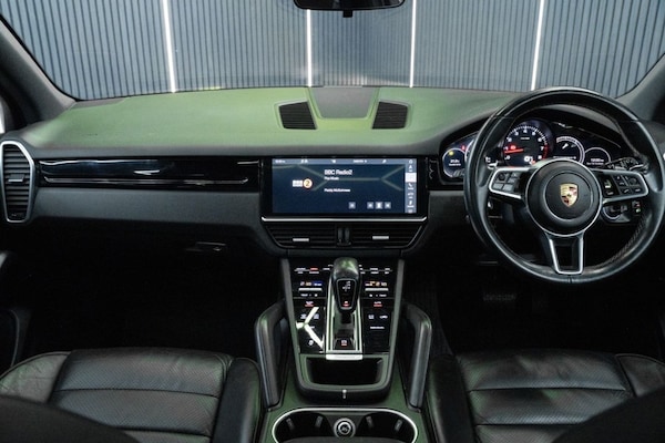 Used Porsche Cayenne 2018 for sale - 76304326: Photo 13