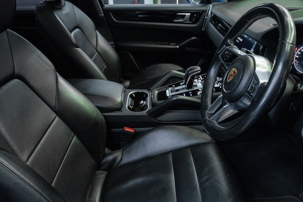 Used Porsche Cayenne 2018 for sale - 76304326: Photo 14