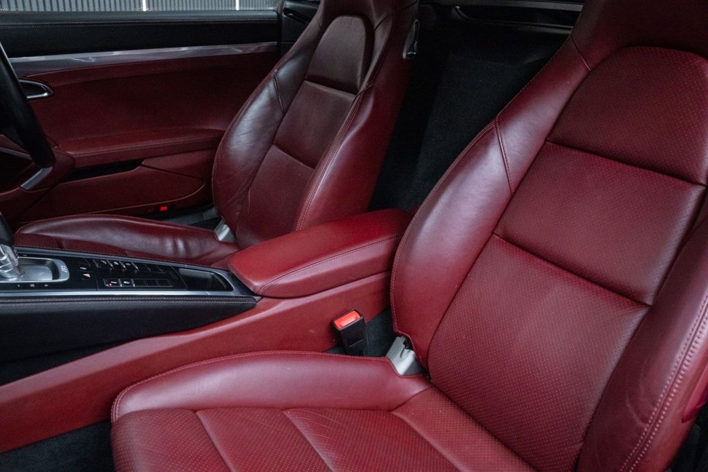 Used Porsche Cayman 2017 for sale - 76470449: Photo 35