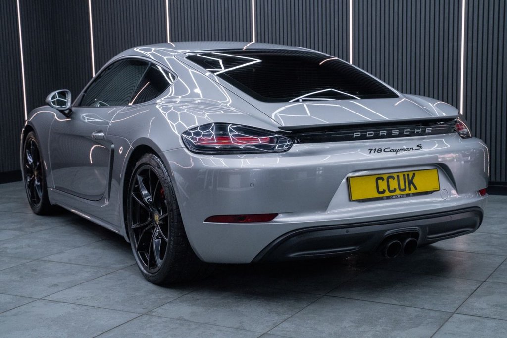 Used Porsche Cayman 2017 for sale - 76470449: Photo 7