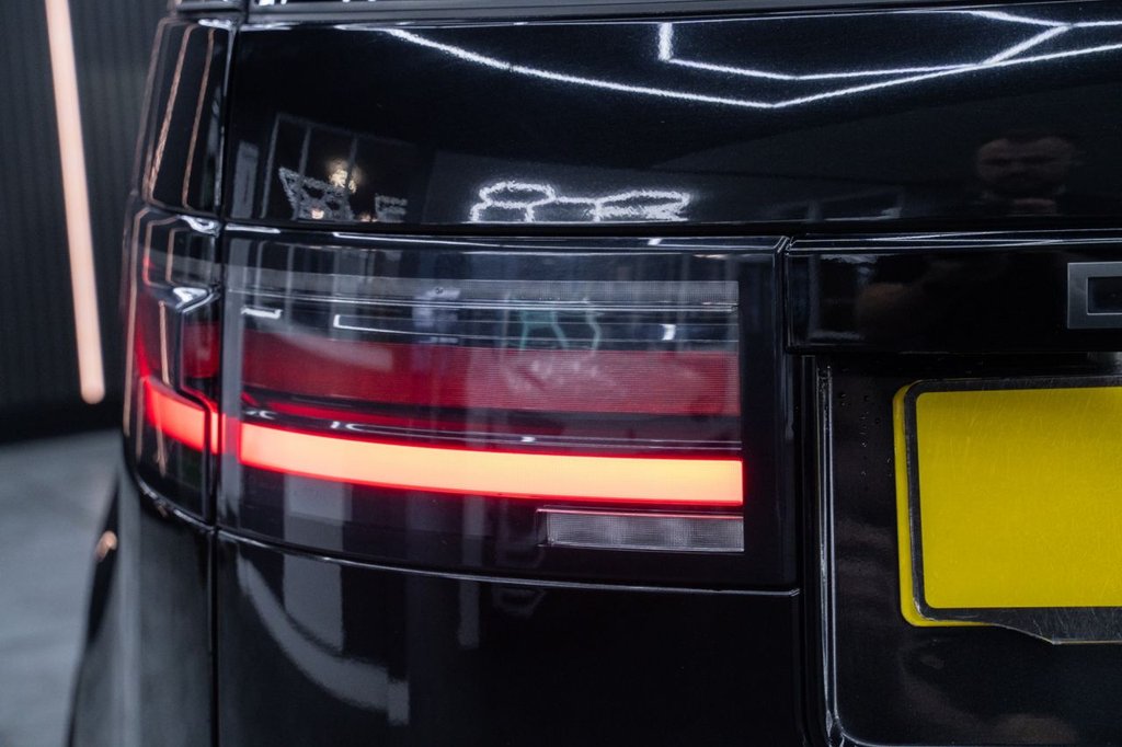 Used Land Rover Discovery 2021 for sale - 77287828: Photo 10