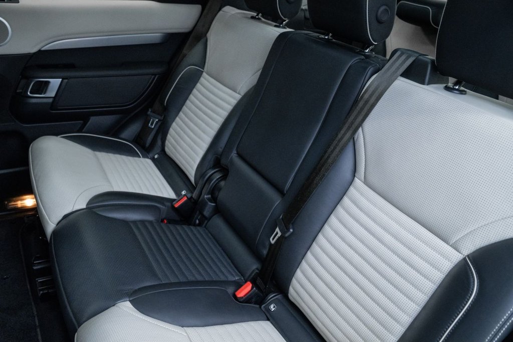Used Land Rover Discovery 2021 for sale - 77287828: Photo 39