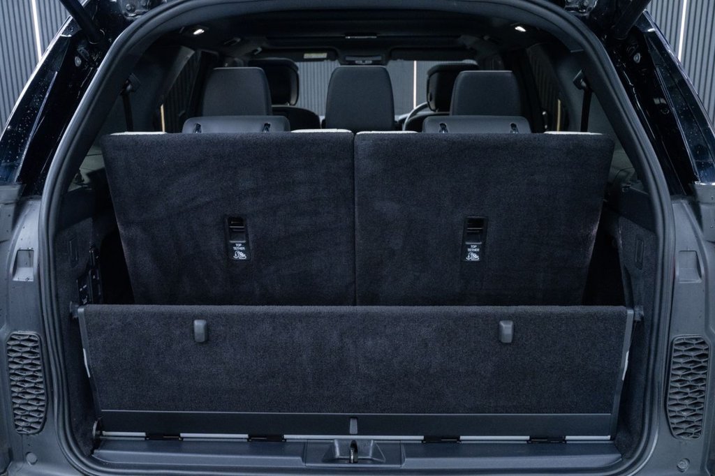 Used Land Rover Discovery 2021 for sale - 77287828: Photo 44