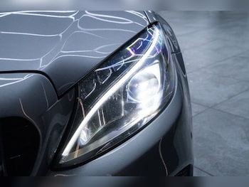 Used Mercedes-Benz C Class 2017 for sale - 77212990: Photo