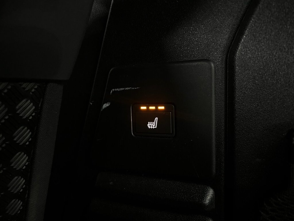 Used Land Rover Defender 2021 for sale - 77703513: Photo 35