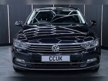 Used Volkswagen Passat 2019 for sale - 77632011: Photo