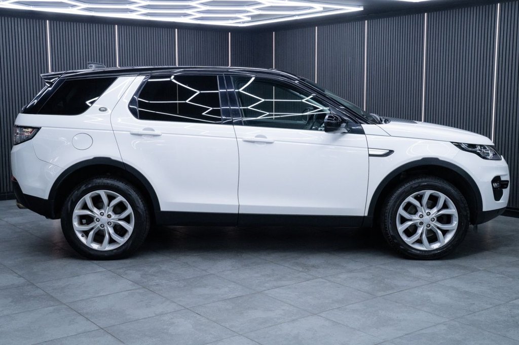 Used Land Rover Discovery Sport 2016 for sale - 77507345: Photo 2