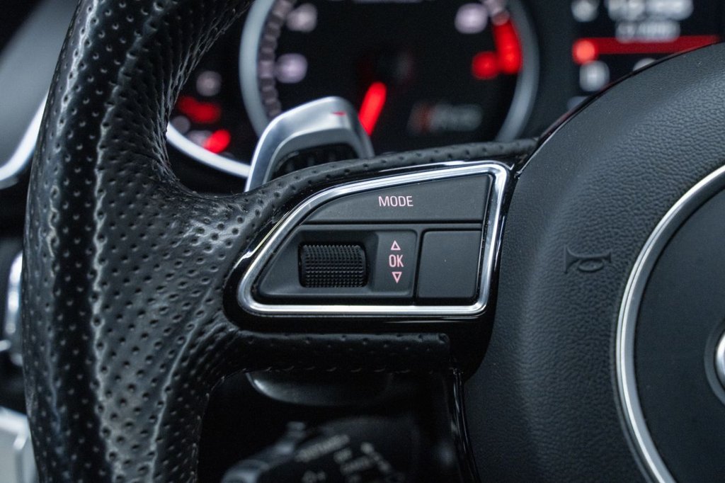 Used Audi RS4 Avant 2015 for sale - 77080372: Photo 24