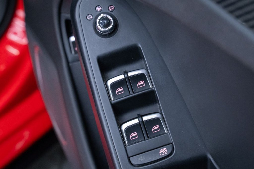 Used Audi RS4 Avant 2015 for sale - 77642255: Photo 18