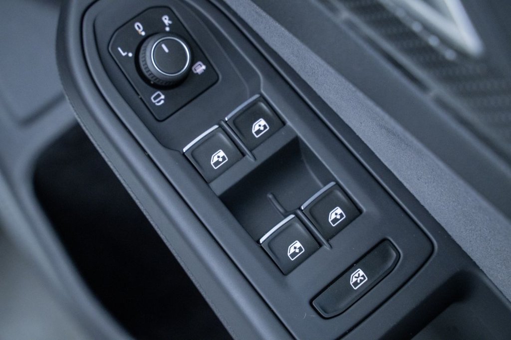 Used Volkswagen Golf 2024 for sale - 76867882: Photo 17